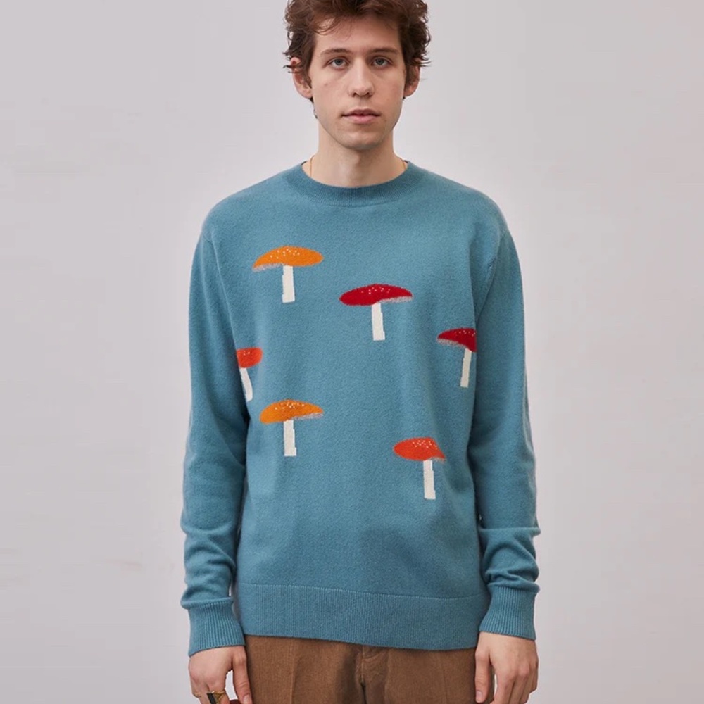 Leret Leret Blue Crewneck Sweater with Mushroom Design